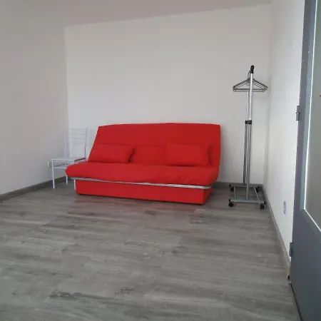 Apartment Type 1 Piece Proche Zenith *