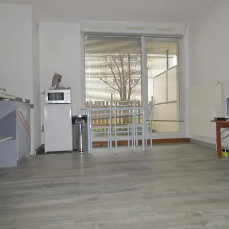 Апартаменты Type 1 Piece Proche Zenith *